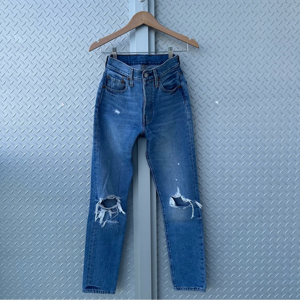Levi’s 501 - Picture 2 of 7